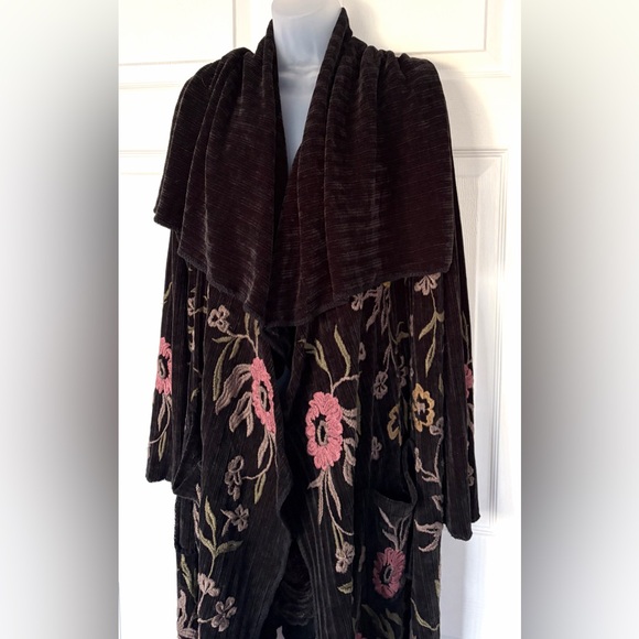 Johnny Was Sweater Biya Floral Embroidered Boho Duster Cardigan Wrap size Large - Picture 4 of 16